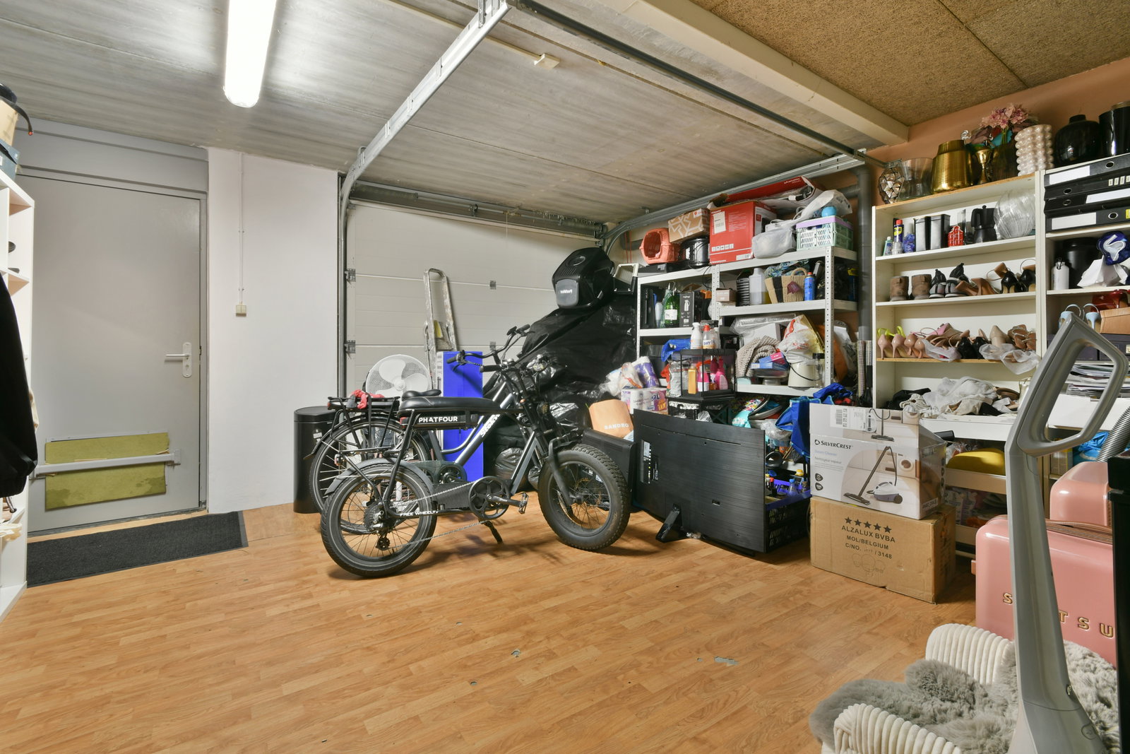Tussenwoning te koop: Bermuda 26, Zaandam